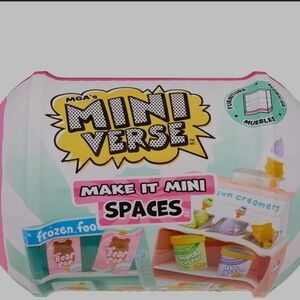 Mini Verse Make It Mini Spaces Toy Plant Stand Set